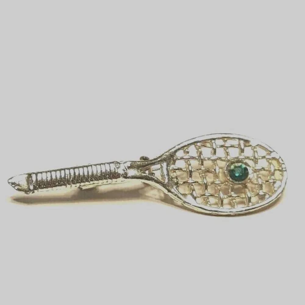 Vintage Brooch Lapel Pin Tennis Racket With Emerald Green Stone Silver Tone - Picture 3 of 9